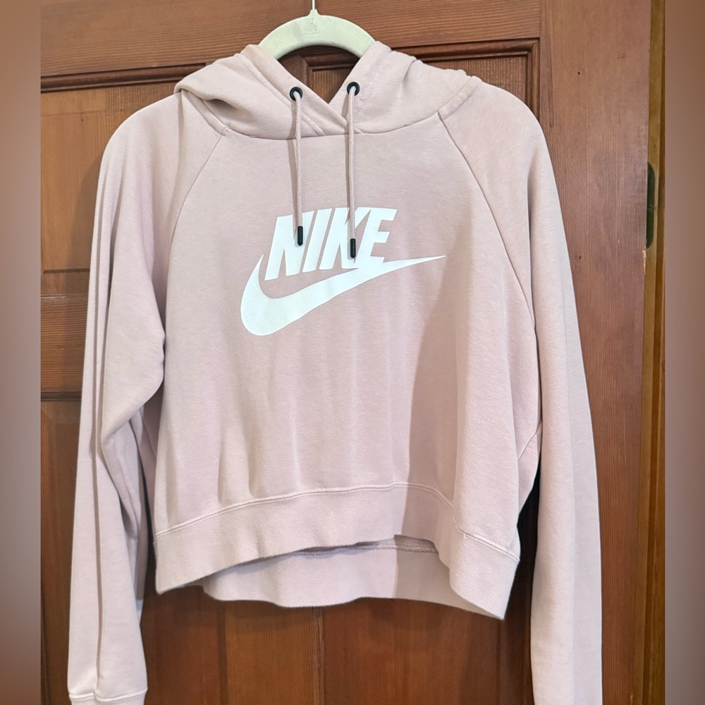 Nike Pink Cropped Hoodie Relaxed Fit